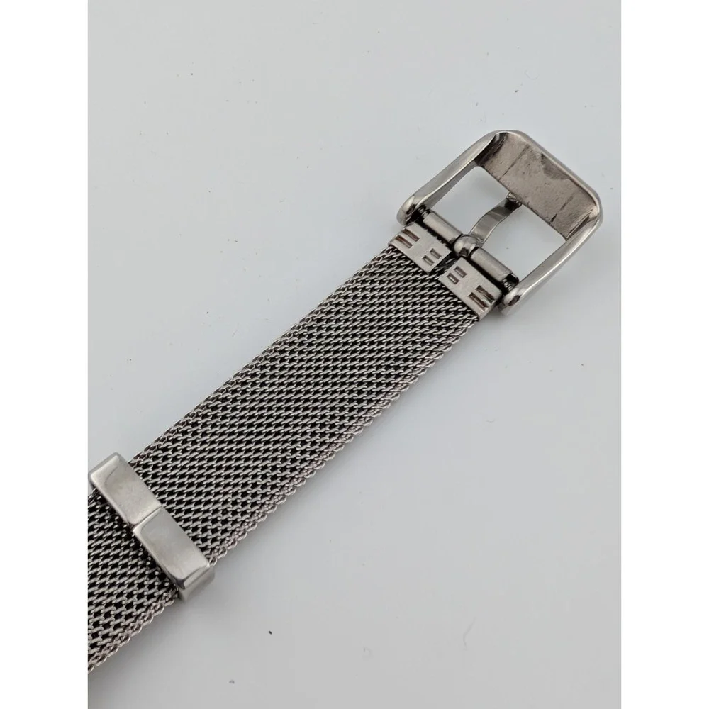 Venzi Watch Women 26mm Case Black & Silver Band- New Battery‎